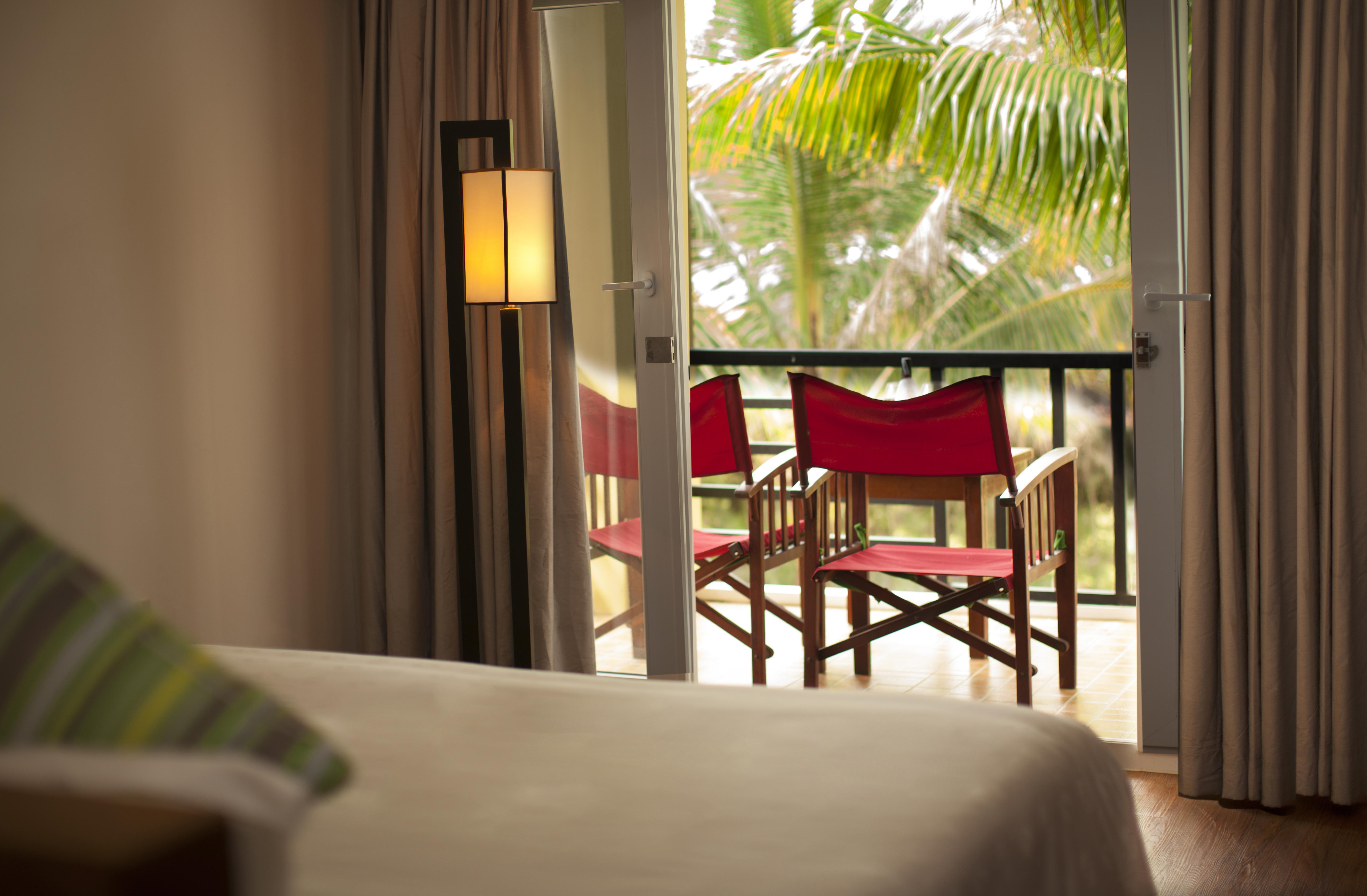 Famiana Resort & Spa - Breakfast Is Served As Brunch 6Am30 To 1Pm Дуонг-Донг Экстерьер фото